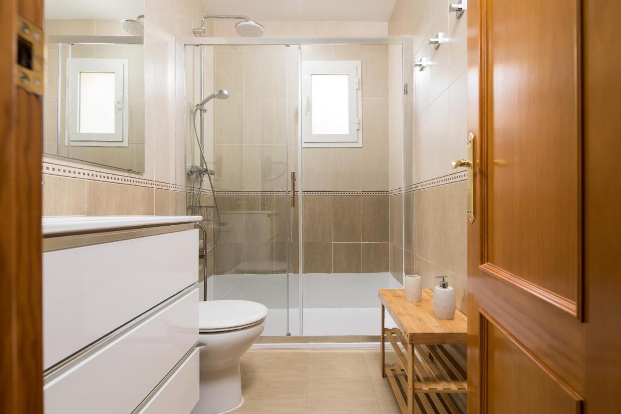 Suite Homes Alice Valentin Malaga Bagian luar foto