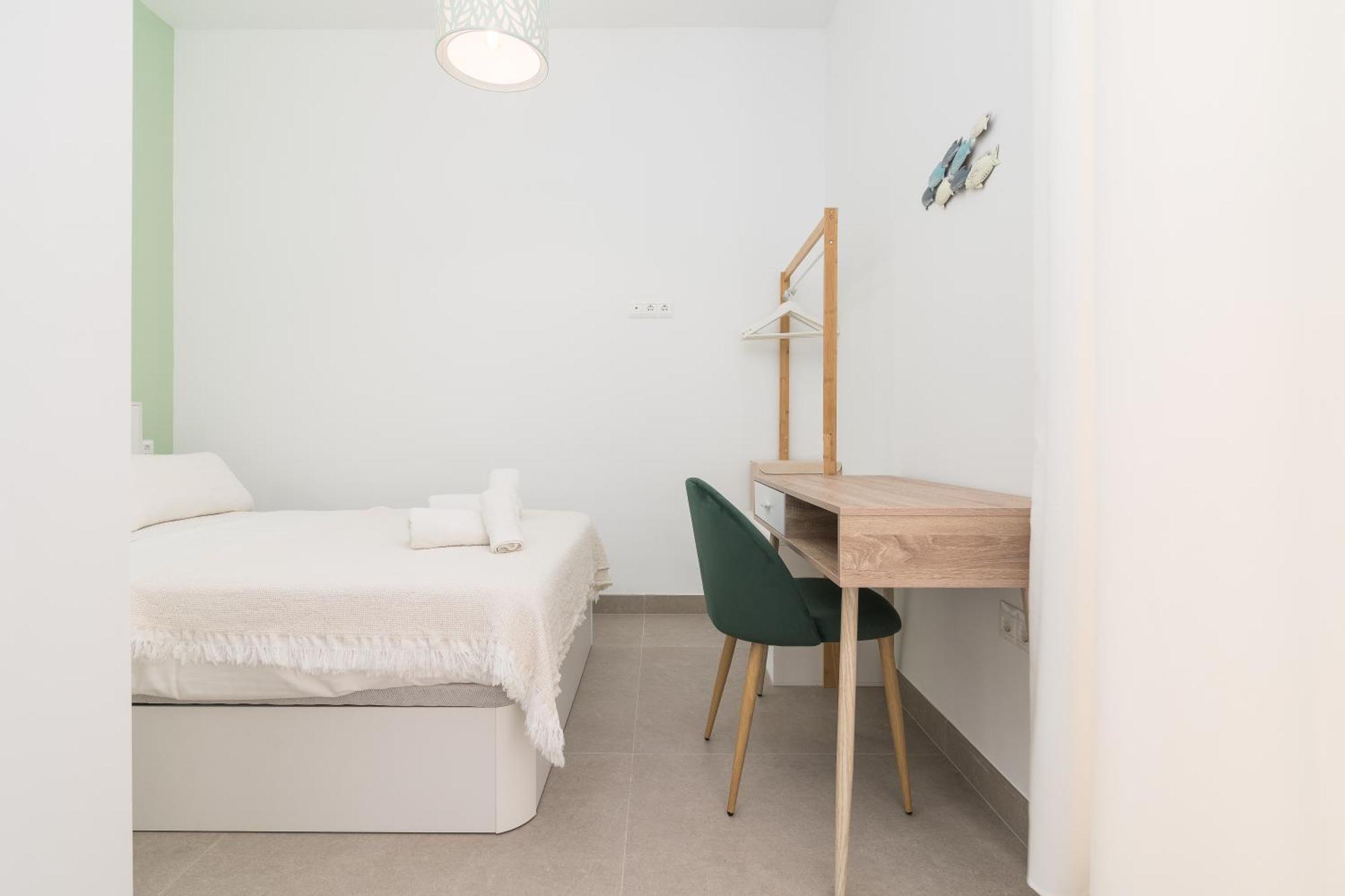 Suite Homes Alice Valentin Malaga Bagian luar foto