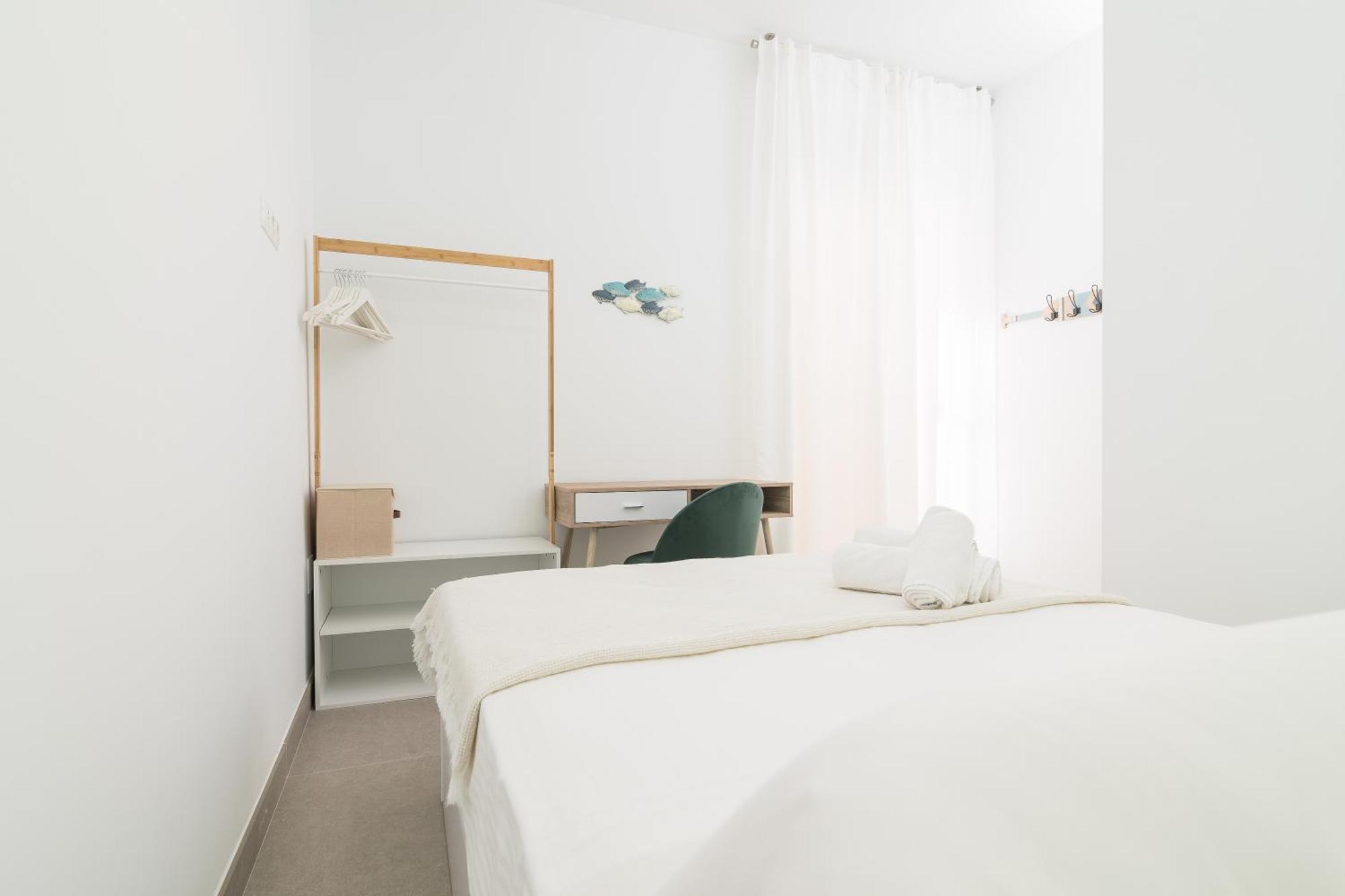 Suite Homes Alice Valentin Malaga Bagian luar foto